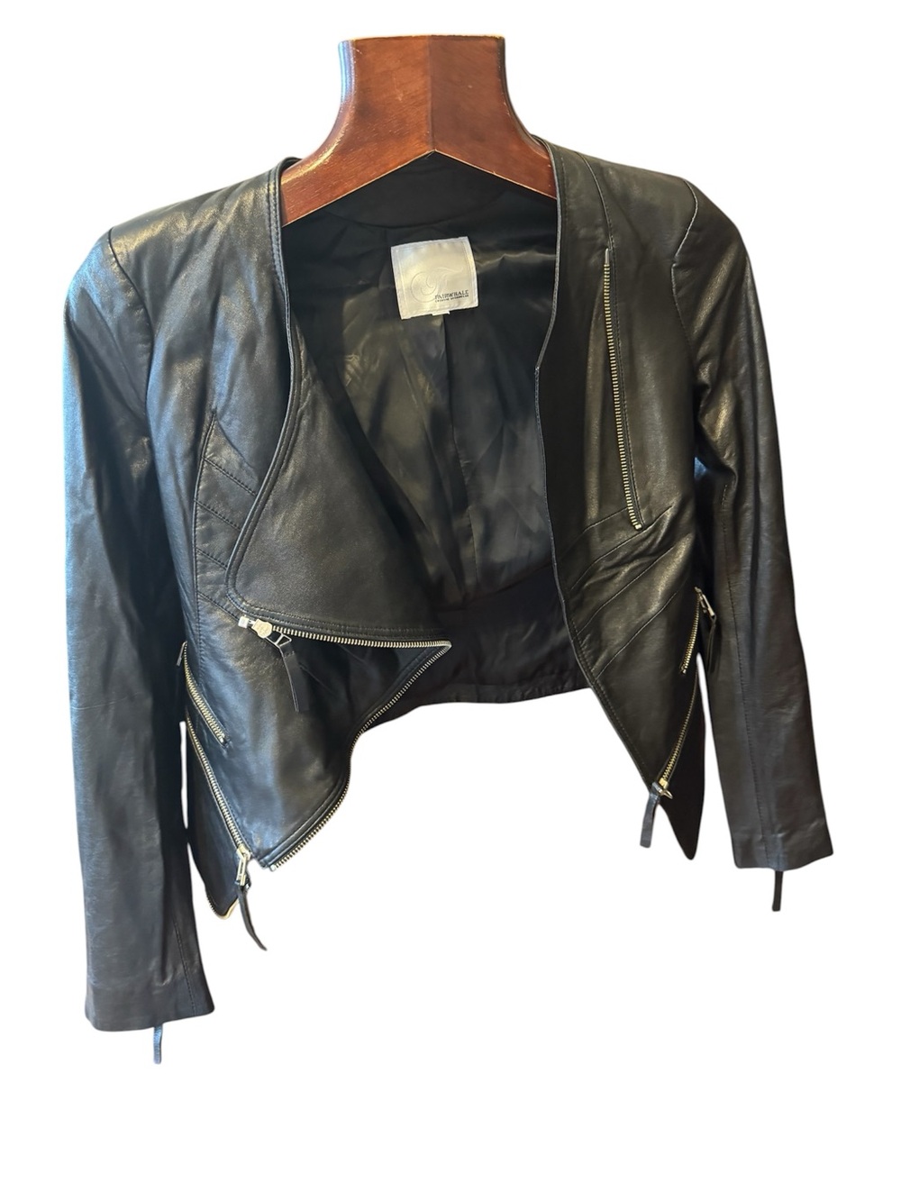 Womens Fair whale Black Leather Zip-Accent Moto Jacket in like new size XS